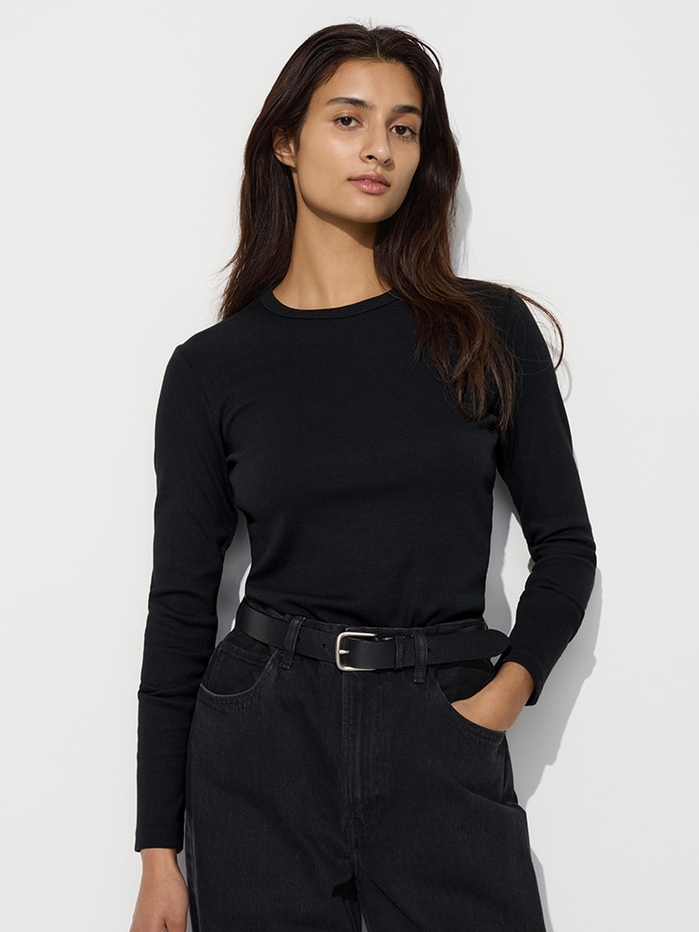  Soft ribbed crew neck T-shirt