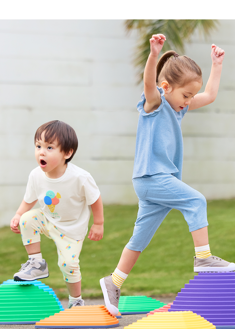 유니클로 키즈베이베 컬랙션