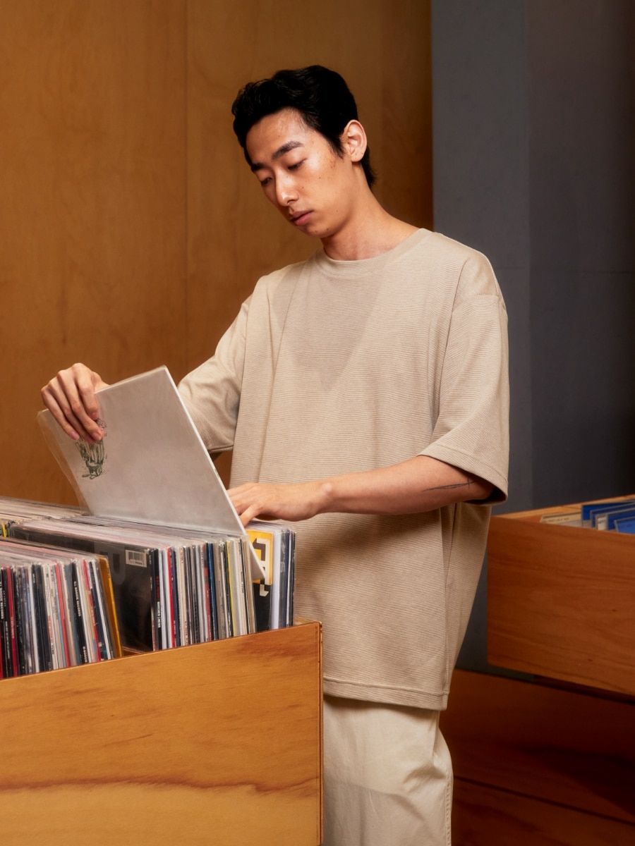 DJ가 에어리즘 티셔츠를 입는 법