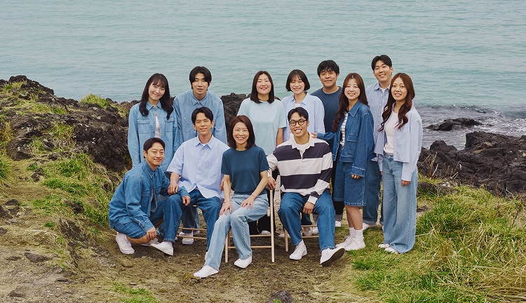 STAFF: 우리가 유니클로입니다