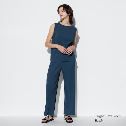 Pleated Straight Pants