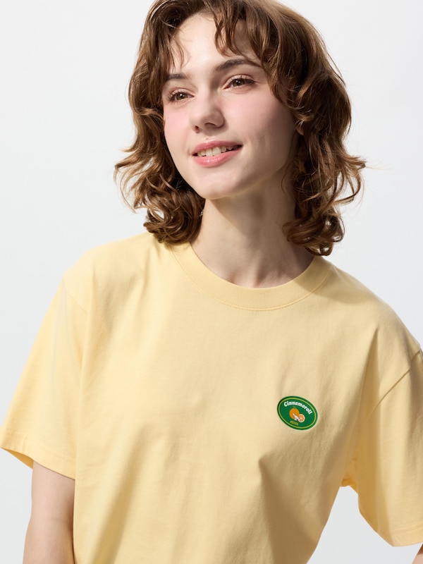 Sanrio characters UT (Short Sleeve Graphic T-shirt)