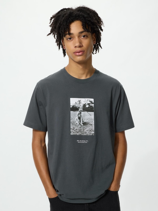 Elliott Erwitt UT (Short Sleeve Graphic T-shirt)