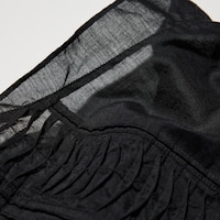 https://image.uniqlo.com/UQ/ST3/my/imagesgoods/486964/feature/mygoods_486964_feature1.jpg
