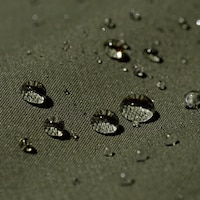 https://image.uniqlo.com/UQ/ST3/my/imagesgoods/487252/feature/mygoods_487252_feature3.jpg