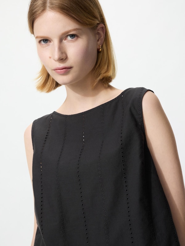 Embroidery Blouse | Sleeveless