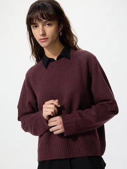 Light Souffle Yarn Crew Neck Sweater