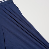 https://image.uniqlo.com/UQ/ST3/my/imagesgoods/488935/feature/mygoods_488935_feature1.jpg