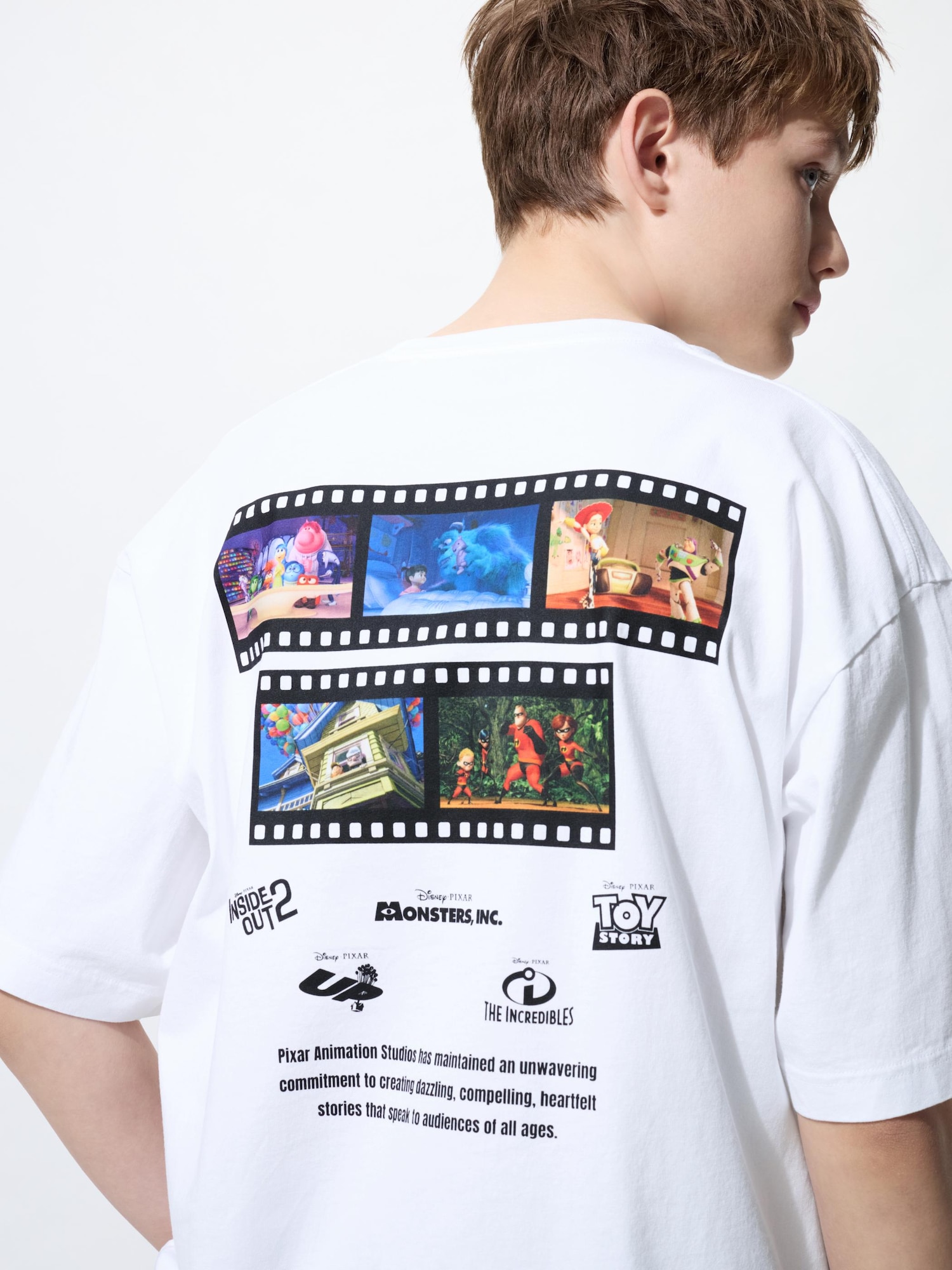 PIXAR ANIMATION STUDIOS UT (Short Sleeve Graphic T-Shirt)
