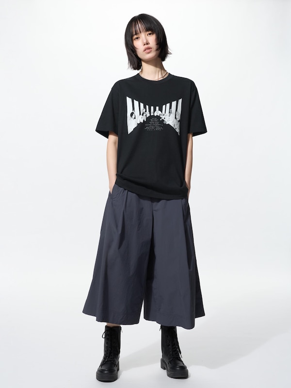 MANGA UT SHUEISHA 100th | BLEACH (Short Sleeve Graphic T-shirt)