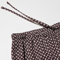 https://image.uniqlo.com/UQ/ST3/my/imagesgoods/491196/feature/mygoods_491196_feature3.jpg