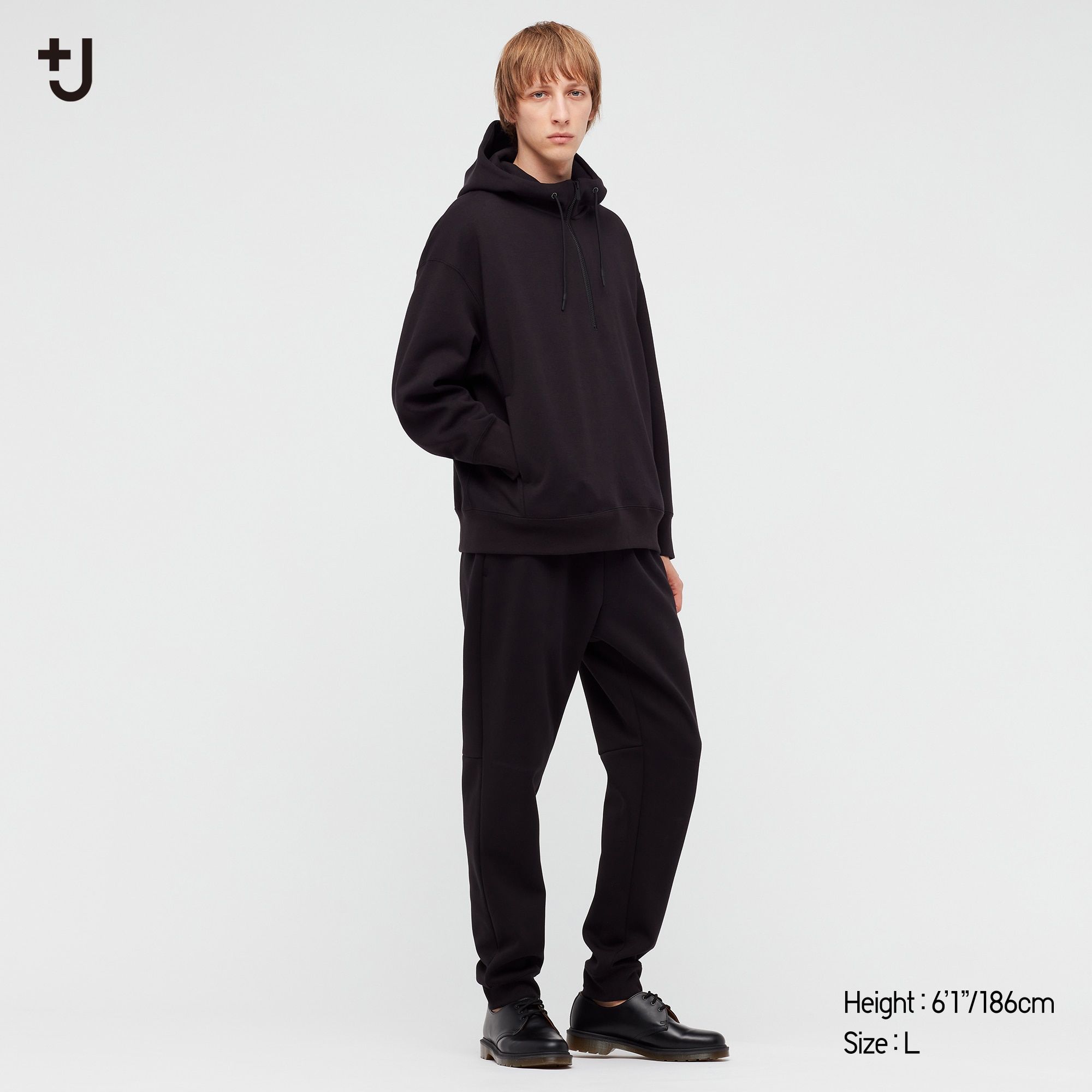 Uniqlo best sale black sweatpants