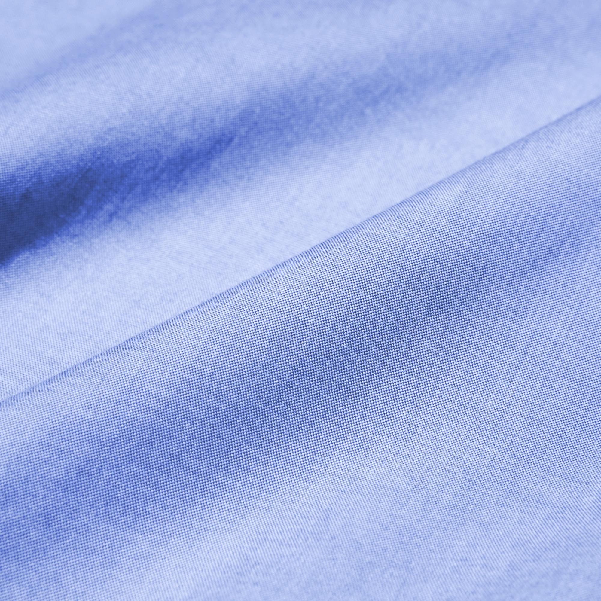 100% cotton fabric made with fine-count double-ply thread.