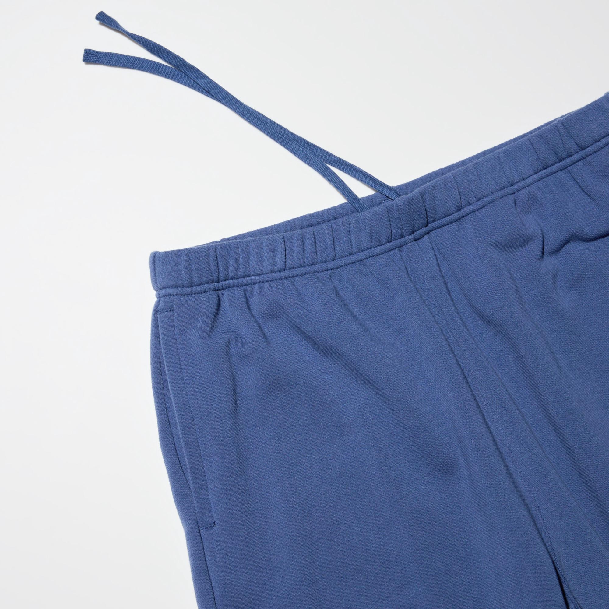 Elastic waist design for easy outfit changes. Internal drawstring at the waist allows size adjustment.