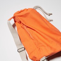 https://image.uniqlo.com/UQ/ST3/ph/imagesgoods/476132/feature/phgoods_476132_feature1.jpg
