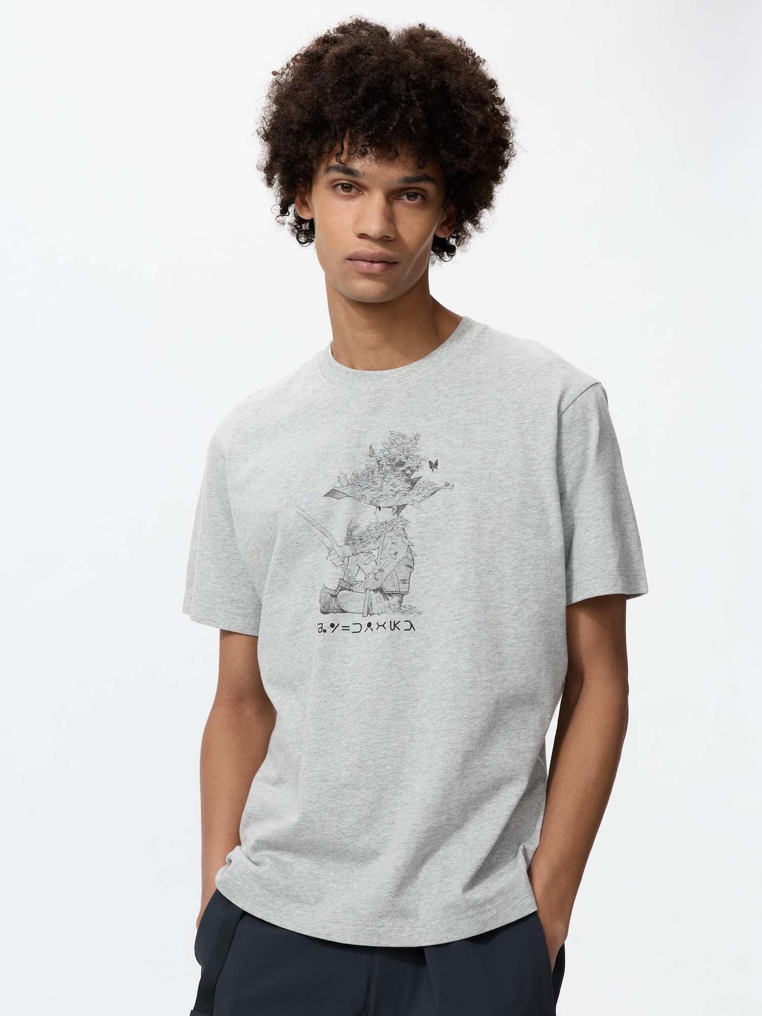 Unisex MANGA UT SHUEISHA 100th | HUNTER×HUNTER | UNIQLO PH