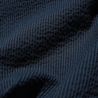 https://image.uniqlo.com/UQ/ST3/ph/imagesgoods/484784/feature/phgoods_484784_feature2.jpg