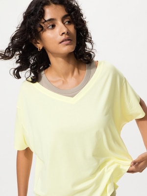 AIRism Relaxed V Neck Short Sleeve T-Shirt