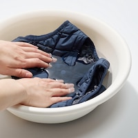 https://image.uniqlo.com/UQ/ST3/ph/imagesgoods/487406/feature/phgoods_487406_feature2.jpg