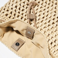 https://image.uniqlo.com/UQ/ST3/ph/imagesgoods/488719/feature/phgoods_488719_feature2.jpg