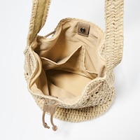 https://image.uniqlo.com/UQ/ST3/ph/imagesgoods/488719/feature/phgoods_488719_feature3.jpg