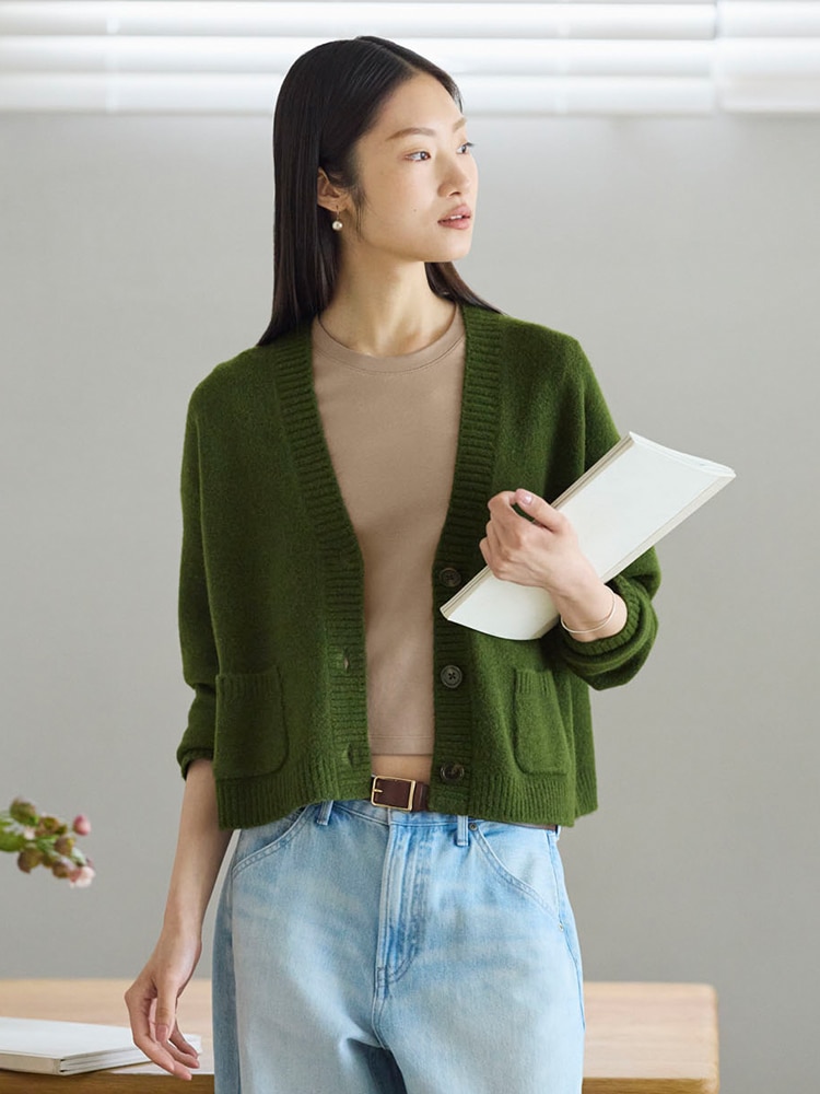 Sweaters & Cardigans