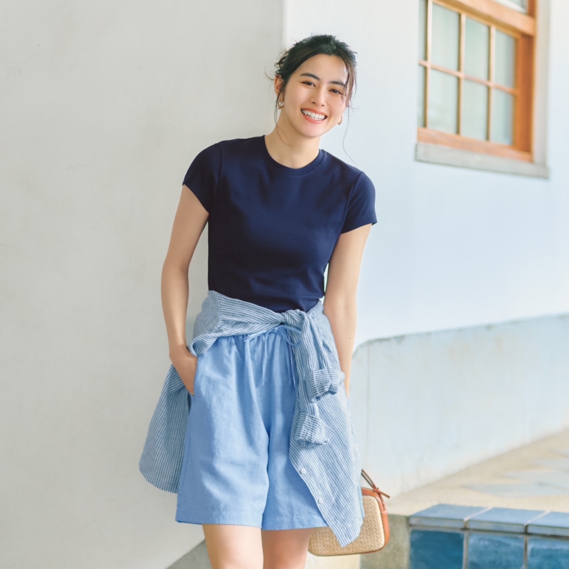 T-Shirts, Bra Tops & Sweats