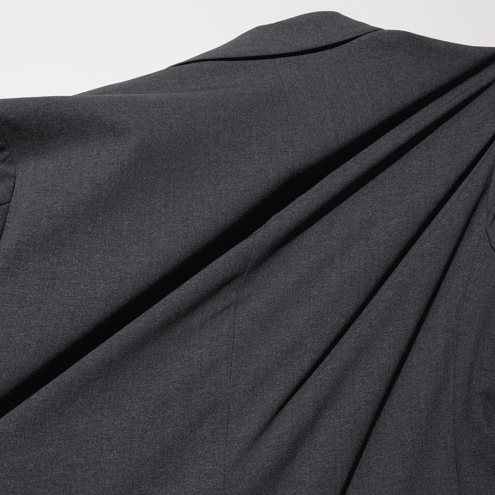 Quick-drying benefits keep you fresh, all day long.