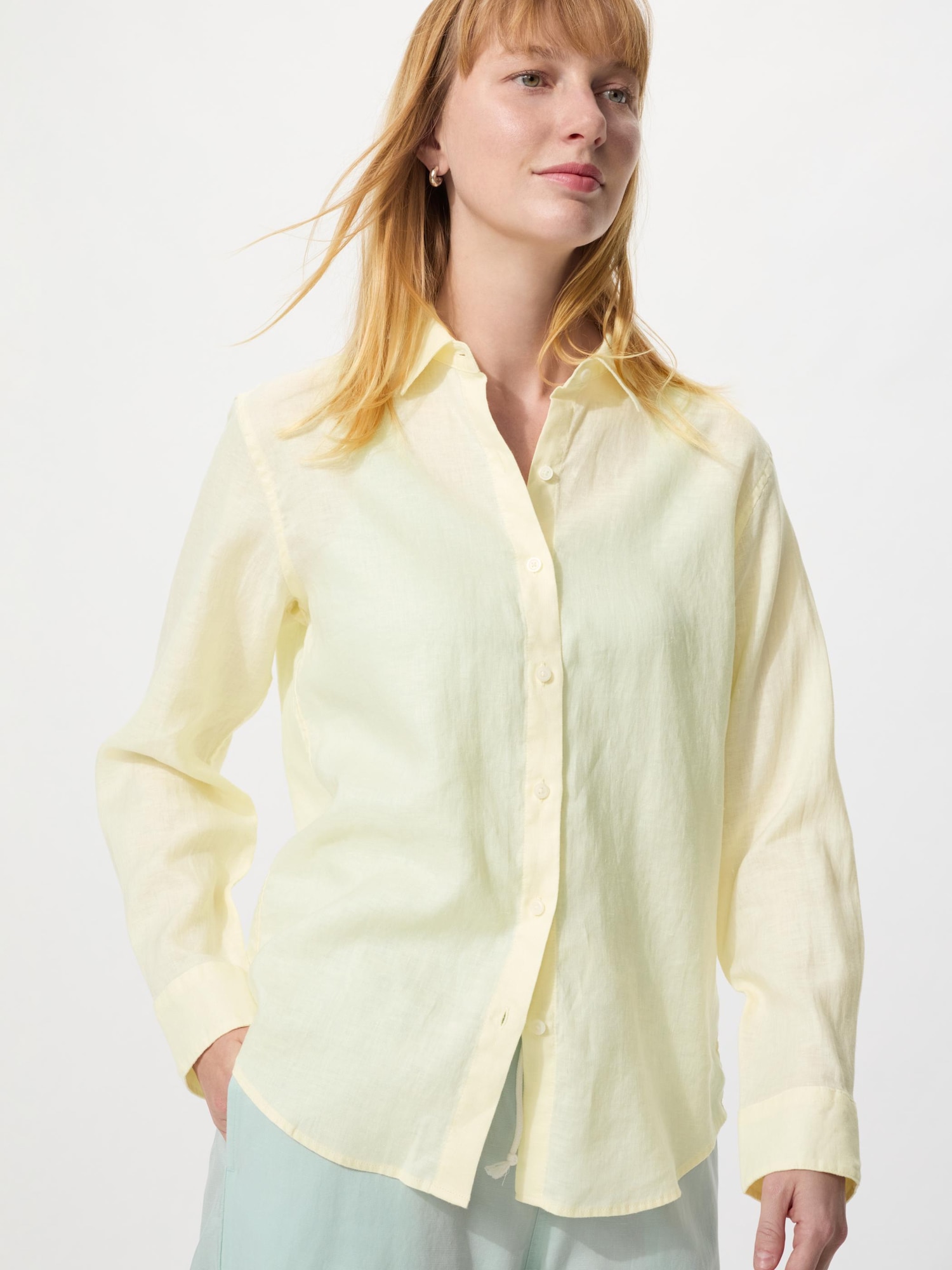 【H】neau linen tops cream WOMEN'S PREMIUM LINEN SHIRT LONG SLEEVE | UNIQLO SG