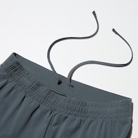 https://image.uniqlo.com/UQ/ST3/sg/imagesgoods/477869/feature/sggoods_477869_feature10.jpg