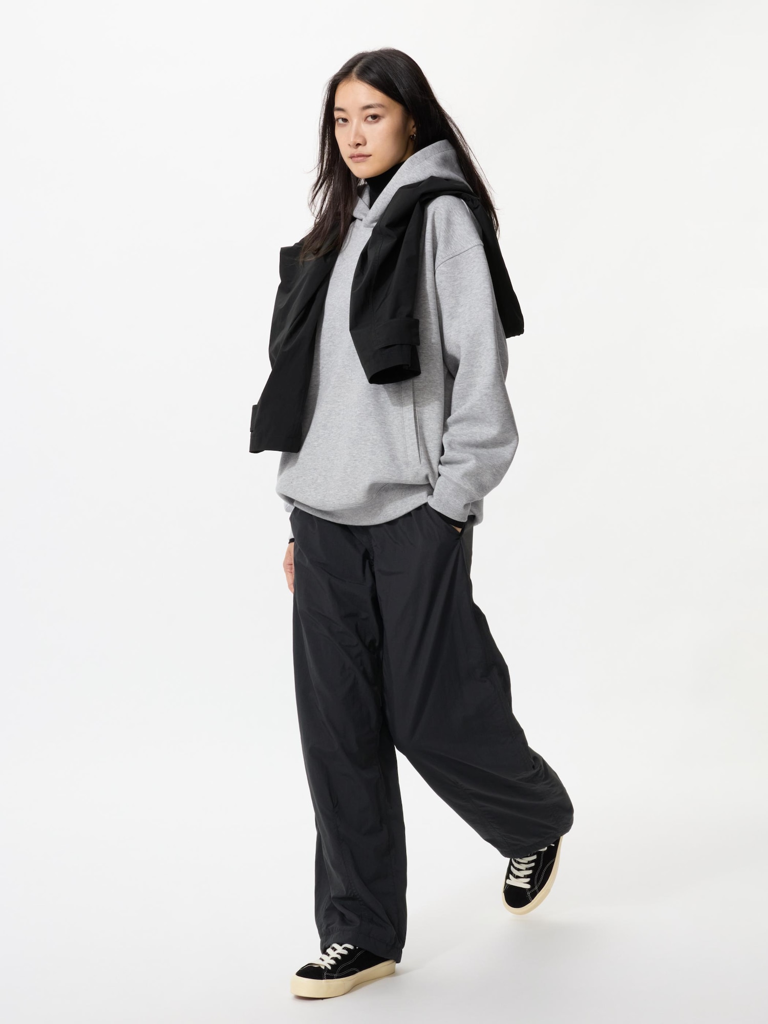 BRIEFING 新品　WOMEN’S WARM LOGO LINE PANTS Women's Warm Lined Pants (Longer Length) | UNIQLO SG
