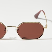https://image.uniqlo.com/UQ/ST3/sg/imagesgoods/481643/feature/sggoods_481643_feature2.jpg