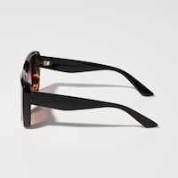https://image.uniqlo.com/UQ/ST3/sg/imagesgoods/481646/feature/sggoods_481646_feature3.jpg