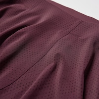 https://image.uniqlo.com/UQ/ST3/sg/imagesgoods/482558/feature/sggoods_482558_feature2.jpg