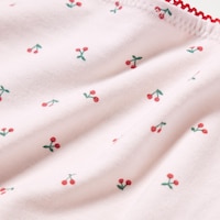 https://image.uniqlo.com/UQ/ST3/sg/imagesgoods/482693/feature/sggoods_482693_feature1.jpg