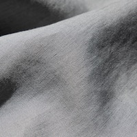 https://image.uniqlo.com/UQ/ST3/sg/imagesgoods/483829/feature/sggoods_483829_feature1.jpg
