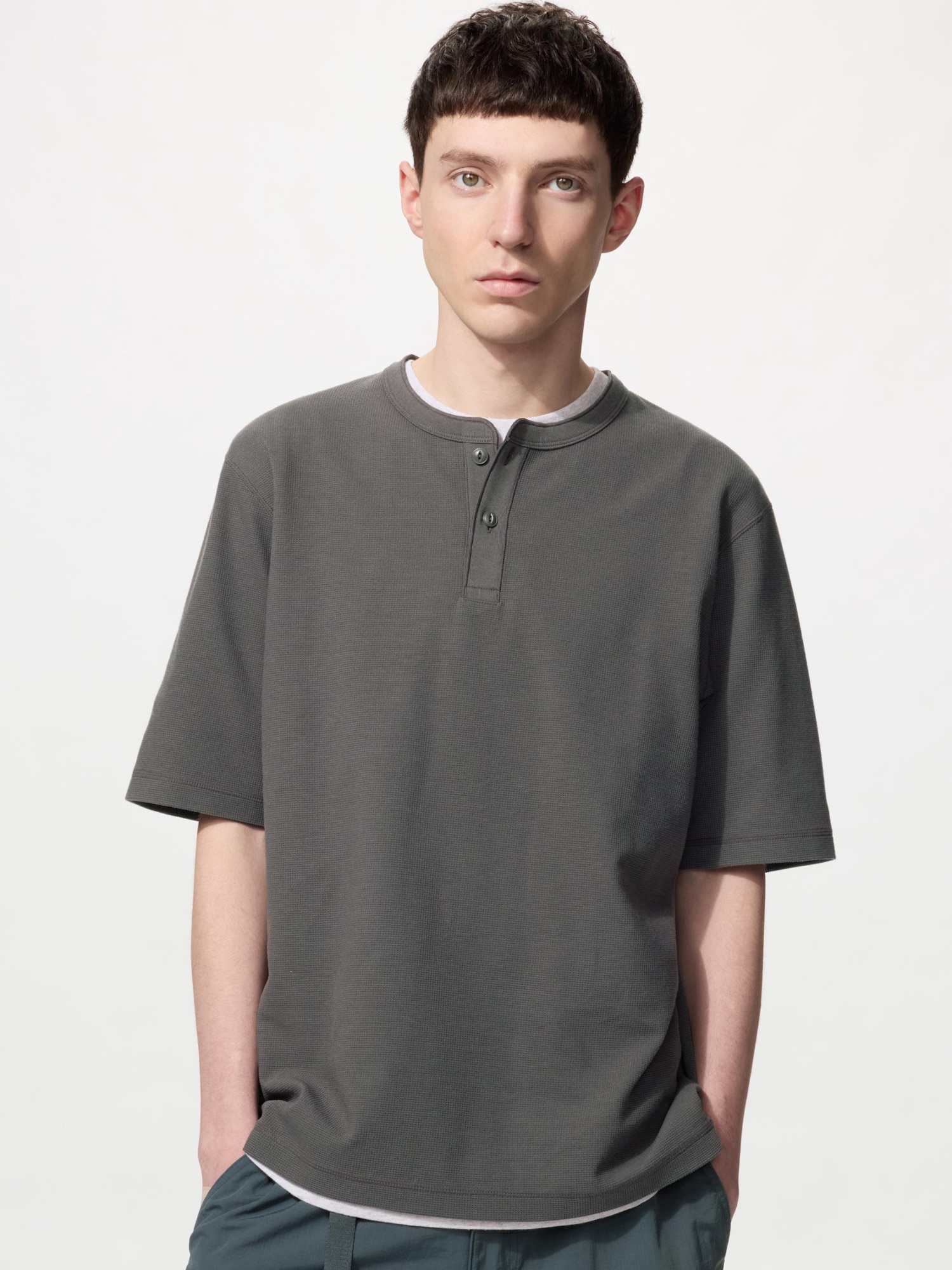 Unisex Dry Waffle Henley Neck T-Shirt | UNIQLO SG
