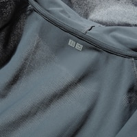 https://image.uniqlo.com/UQ/ST3/sg/imagesgoods/483975/feature/sggoods_483975_feature2.jpg