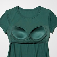 https://image.uniqlo.com/UQ/ST3/sg/imagesgoods/485682/feature/sggoods_485682_feature1.jpg