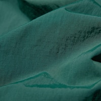 https://image.uniqlo.com/UQ/ST3/sg/imagesgoods/486167/feature/sggoods_486167_feature1.jpg