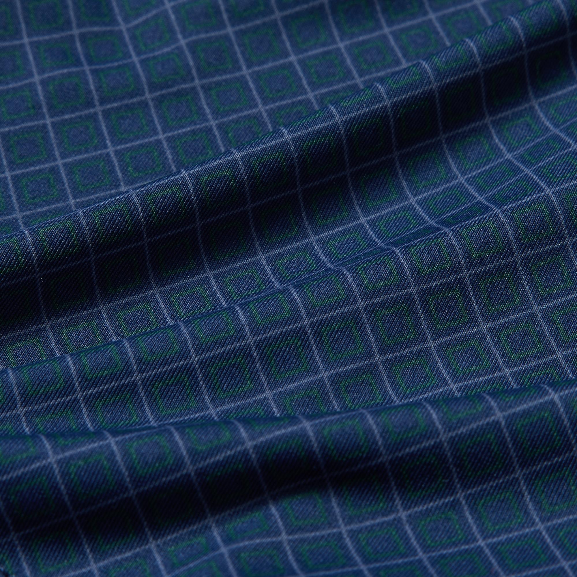 Smooth, stay-fresh 'AIRism' with DRY technology.