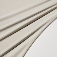 https://image.uniqlo.com/UQ/ST3/th/imagesgoods/482148/feature/thgoods_482148_feature2.jpg
