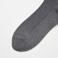 https://image.uniqlo.com/UQ/ST3/us/imagesgoods/441897/feature/usgoods_441897_feature7.jpg
