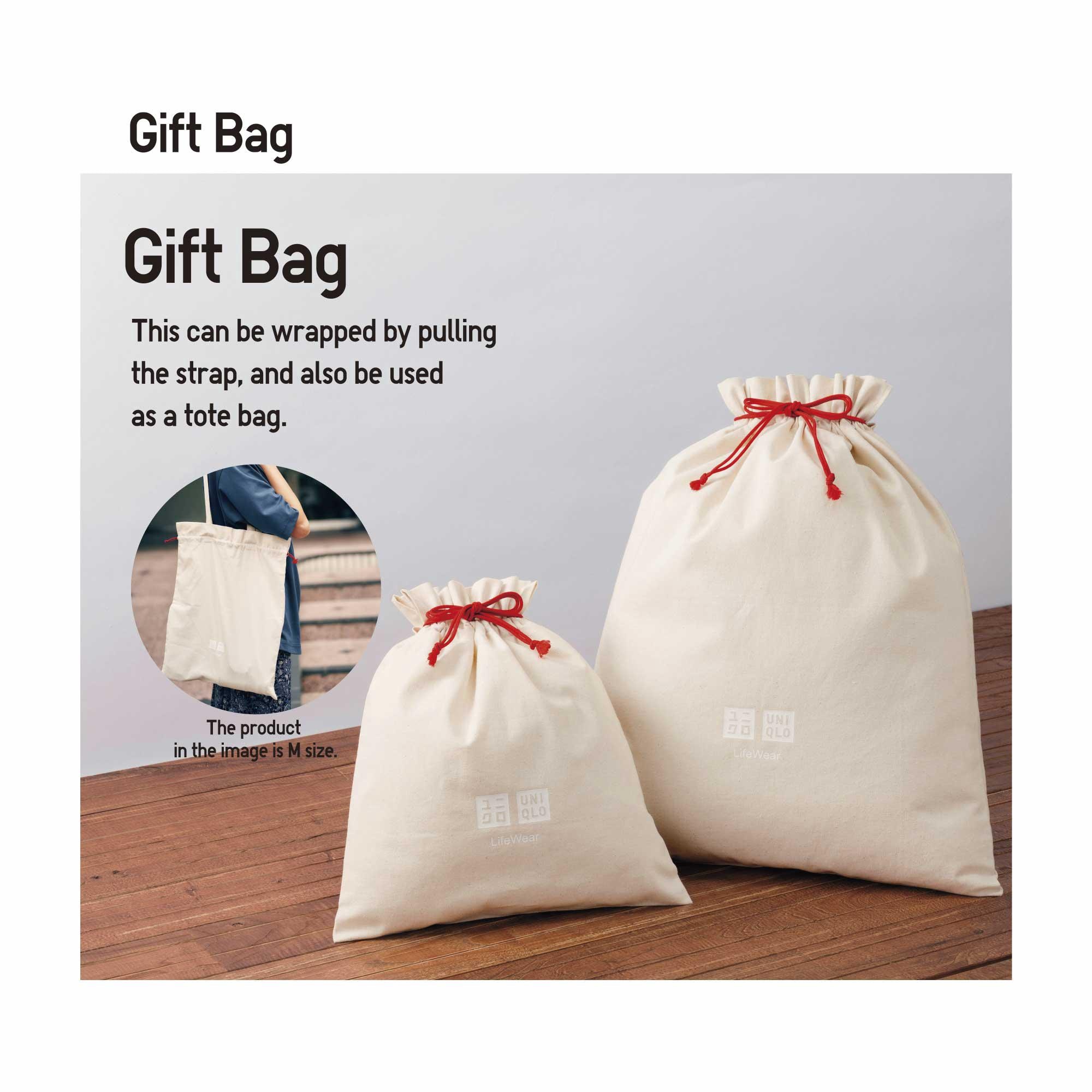 2 New UNIQLO STORE SHOPPING GIFT PAPER BAG Approximately 10x 10 X 4   eBay