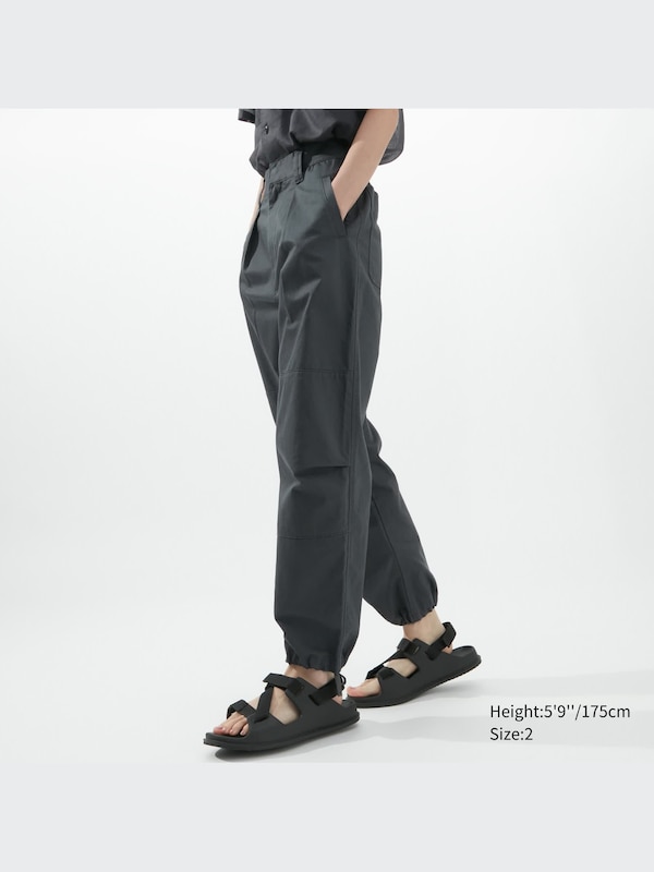 U Pleated Jogger Pants