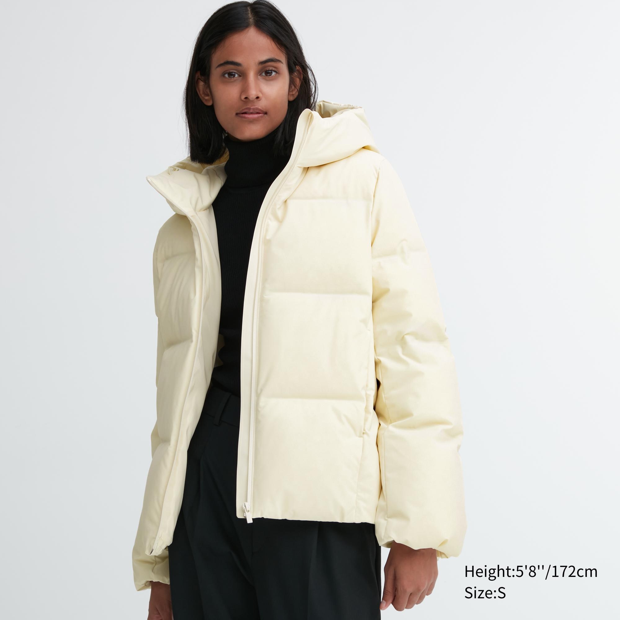 Women ultra light down hooded best sale coat uniqlo