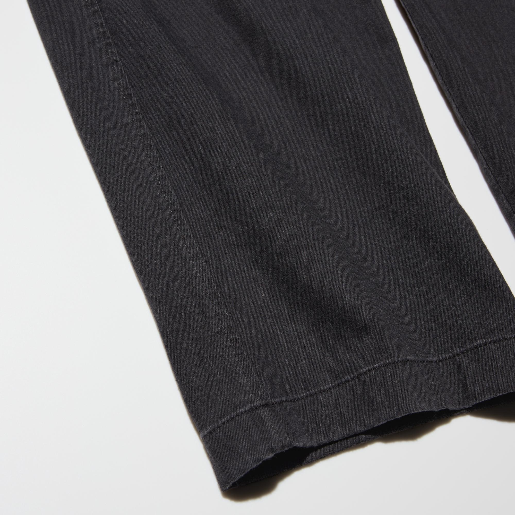 Side stitching adds a more casual look.