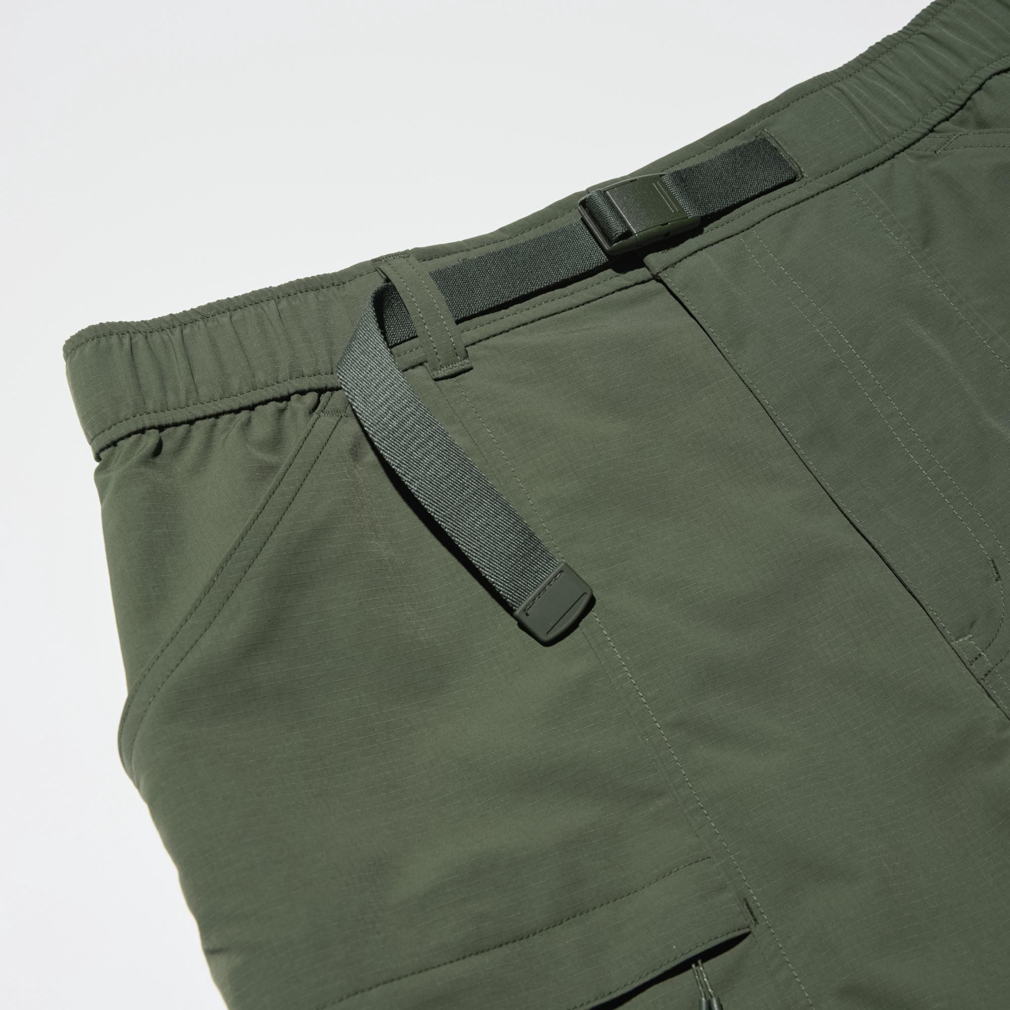Utility design includes an easy buckle belt and pockets with high storage capacity.