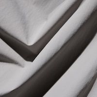 https://image.uniqlo.com/UQ/ST3/us/imagesgoods/464918/feature/usgoods_464918_feature2.jpg