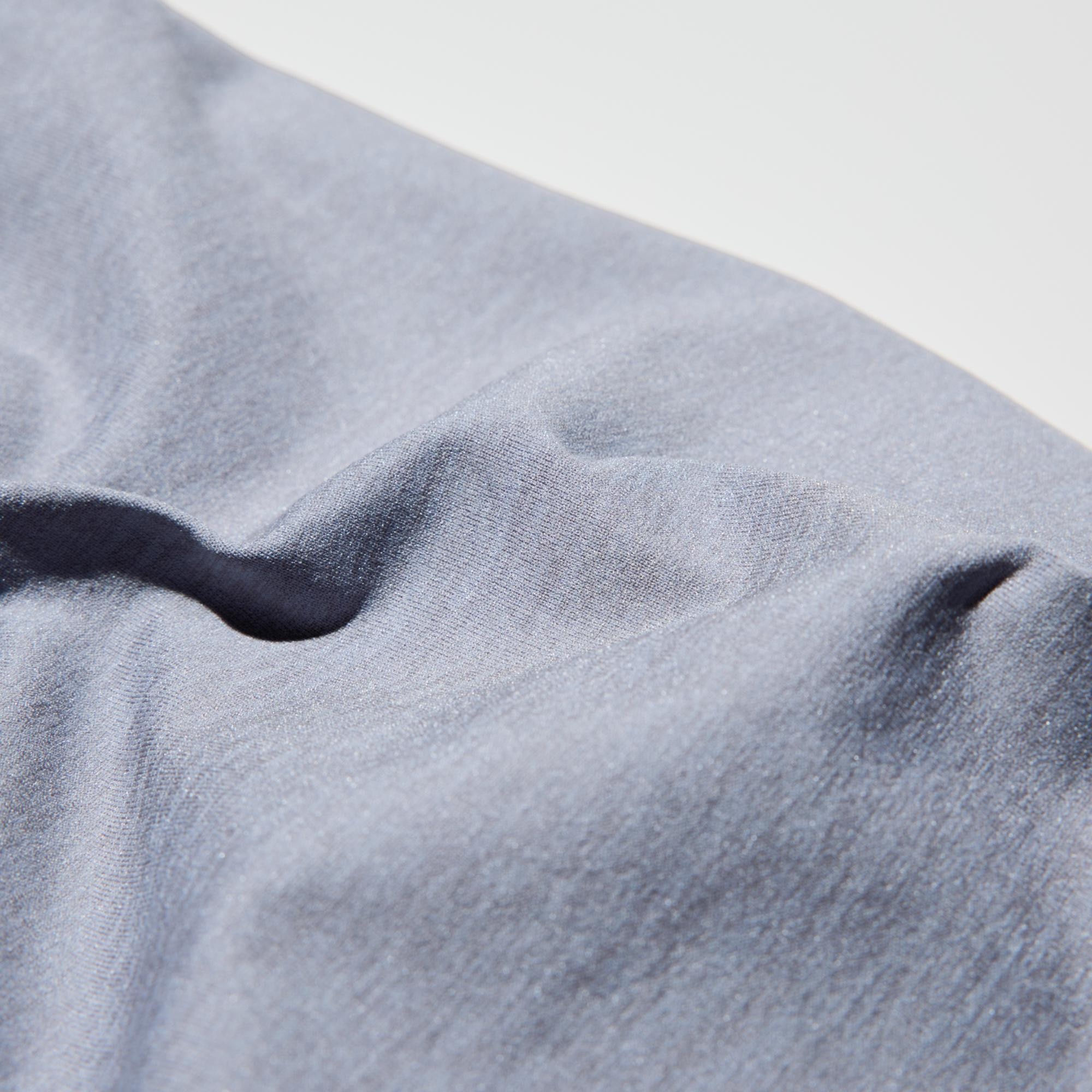 ‘AIRism’ feels dry on the skin even when sweating.